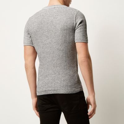 Grey knitted short sleeve slim fit jumper